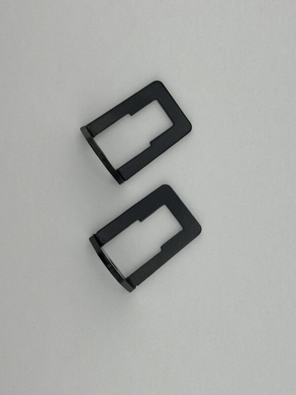 GM LS FUSE BLOCK HOLD DOWN TAB - Image 2