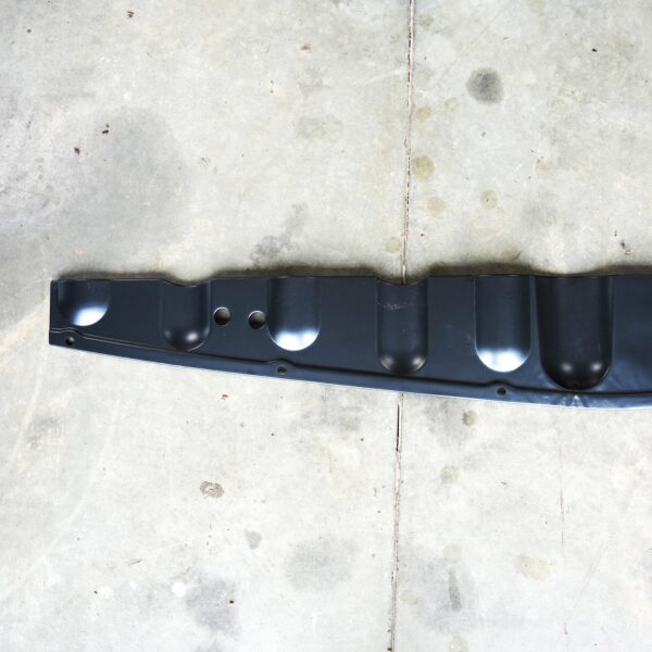 KEY PARTS FRONT STONE DEFLECTOR '67-'68 - Image 6