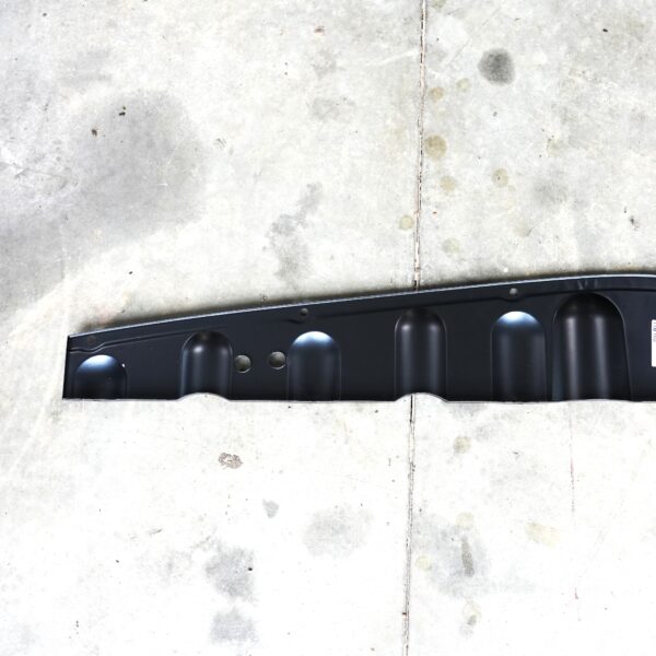 KEY PARTS FRONT STONE DEFLECTOR '67-'68 - Image 2
